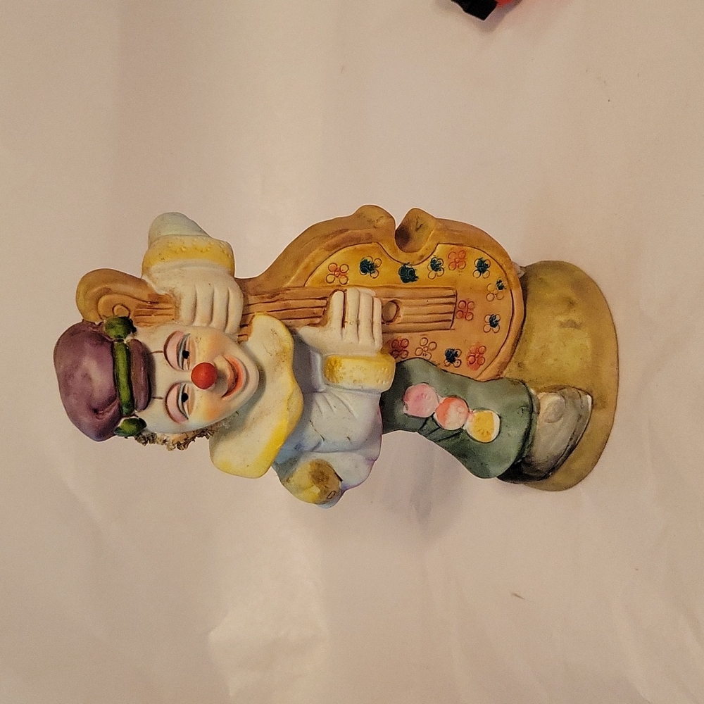 1986 Albert Price Clown with Cello